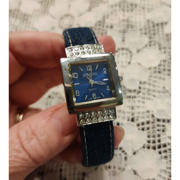 JOAN RIVERS Classics Denim Cuff CRYSTALS Band Quartz Women's Watch New Battery - Picture 1 of 6